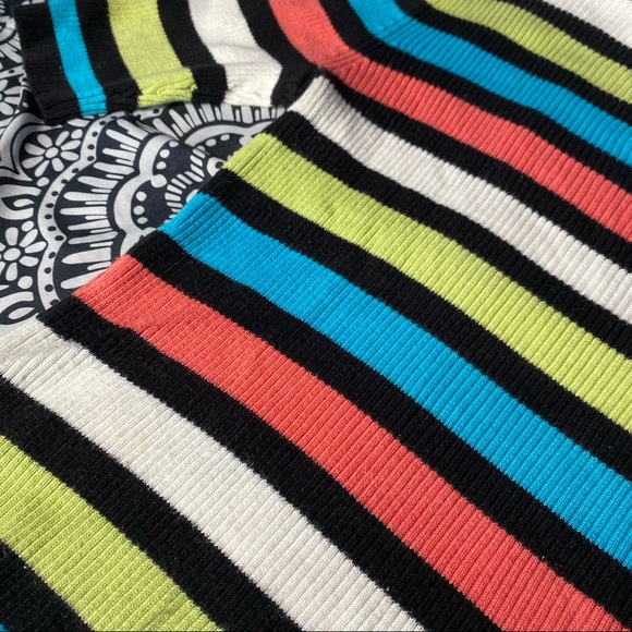 Meg Allen Multi colored striped sweater shirt - Picture 2 of 5